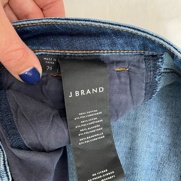 J Brand size 26 denim - Picture 3 of 3
